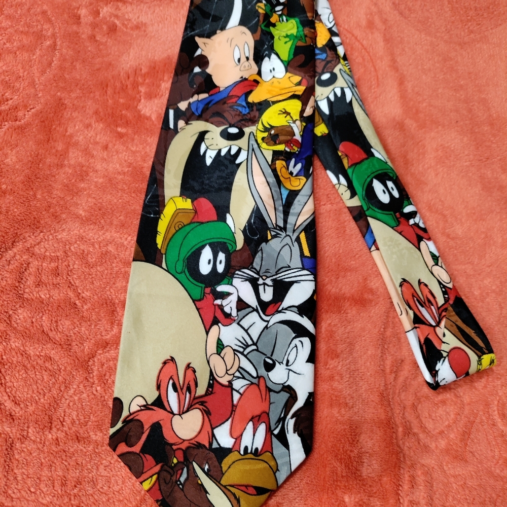 Vintage Looney Tunes necktie